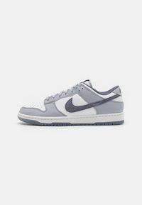 nike dunk low retro prm ess+ - sneakers laag|nike dunk low retro prm.